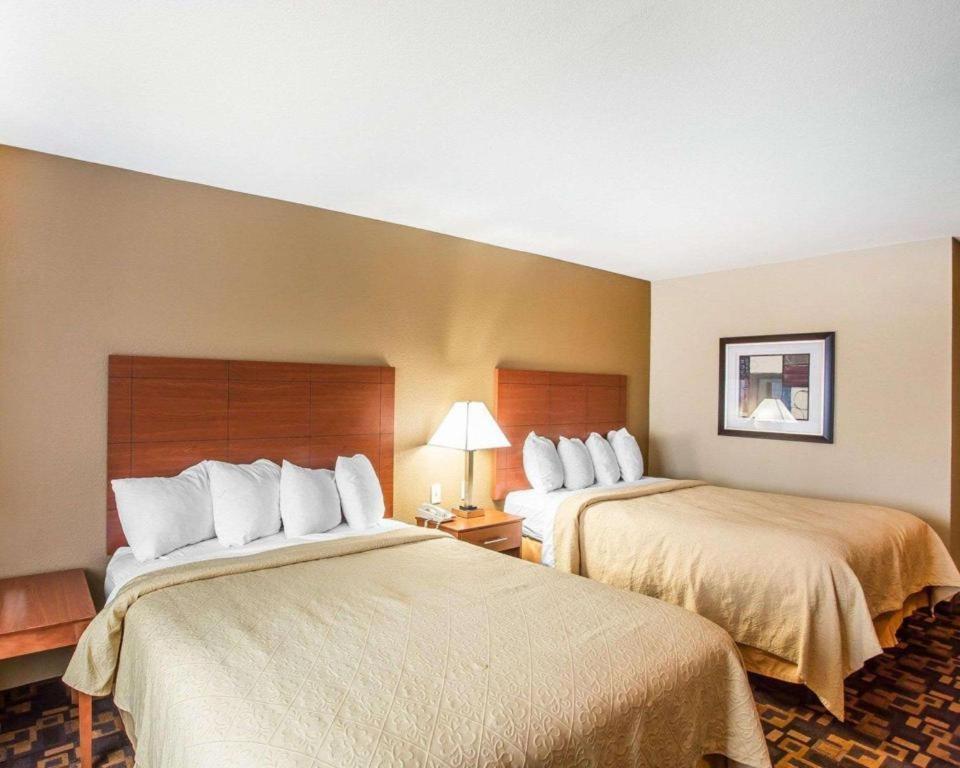 Quality Inn & Suites Mount Juliet Esterno foto