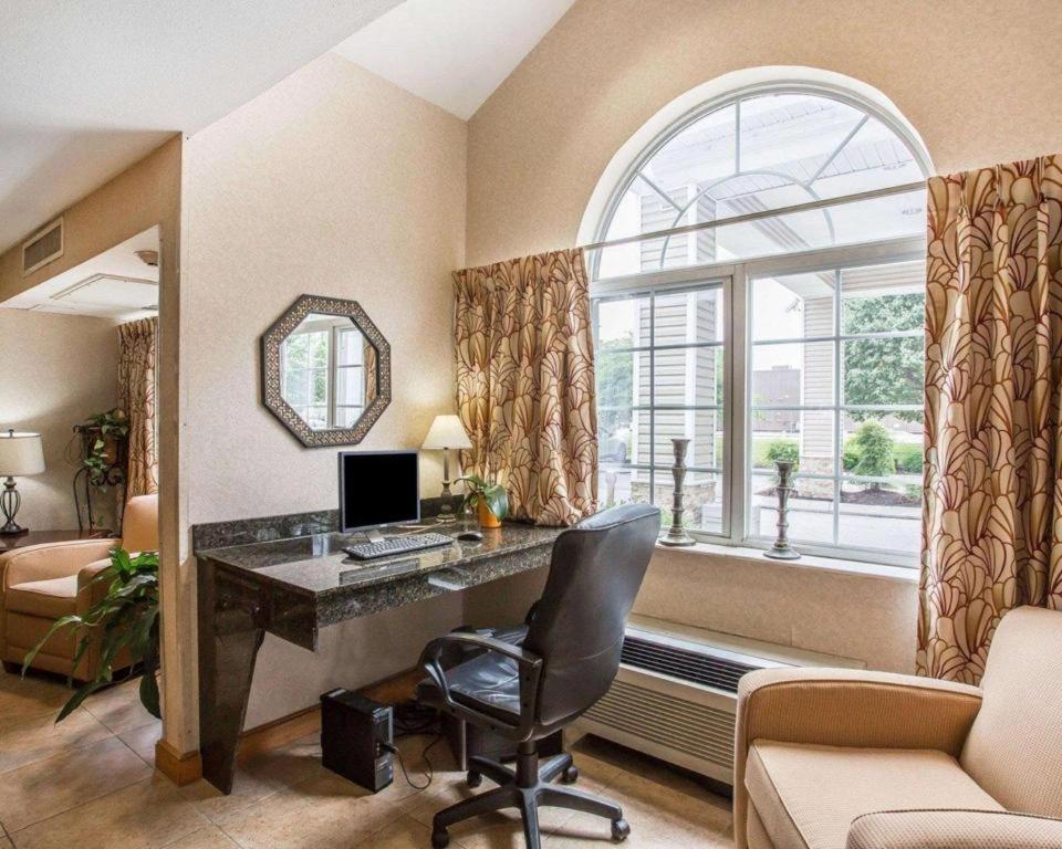 Quality Inn & Suites Mount Juliet Esterno foto